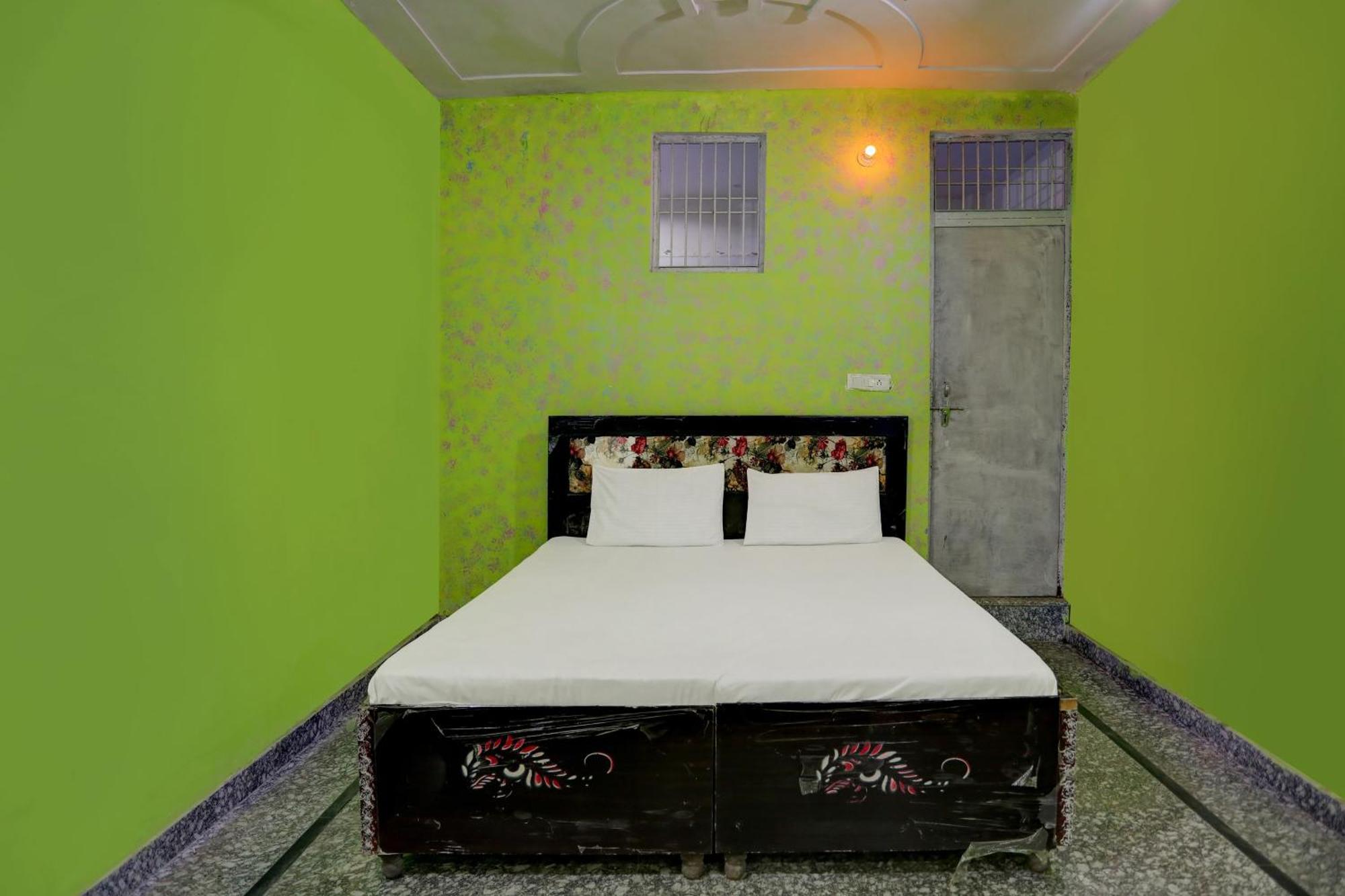 Hotel O Gayatri Palace Harduaganj Kültér fotó